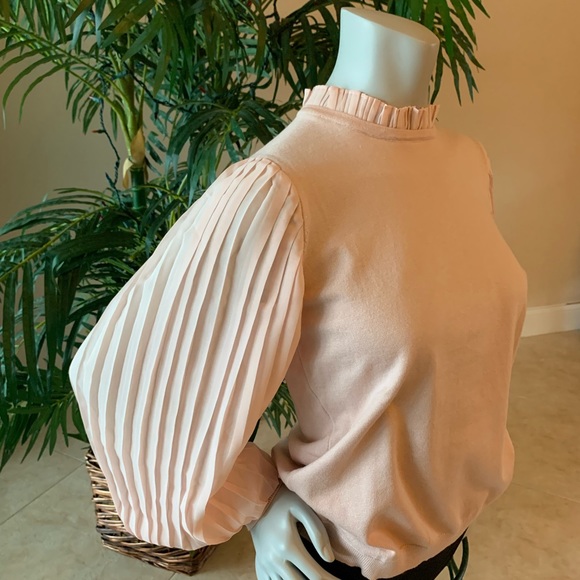 “Adrianna papell” , Sweater with silk sleeves - Picture 3 of 12